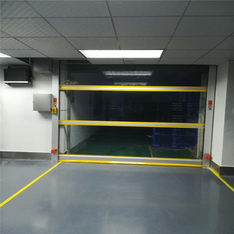 佛山快速卷簾門的厚度是多少？